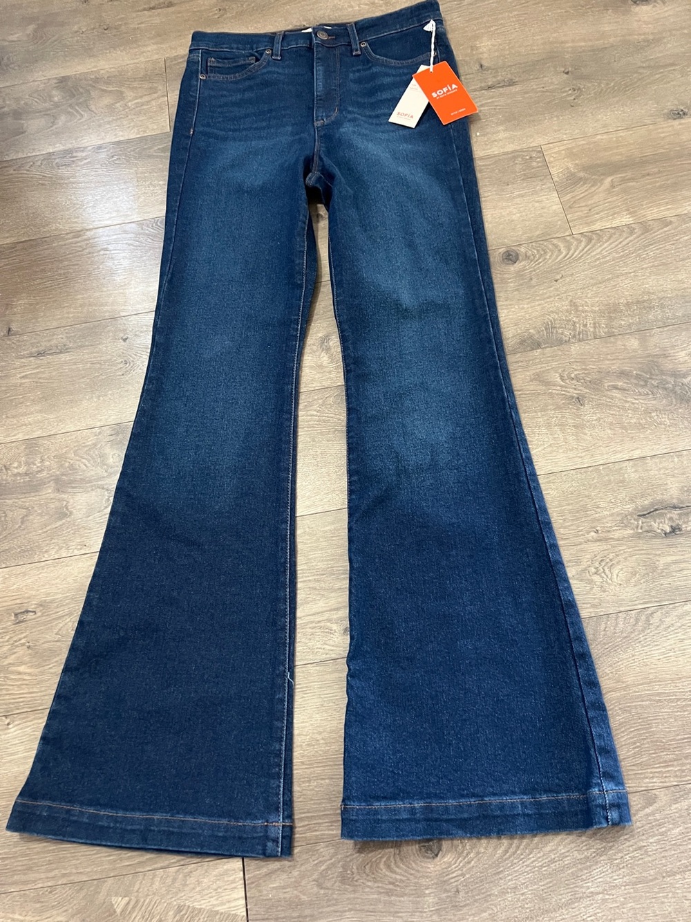 Sofia Vergara Flare High Rise Jeans Size 8 New